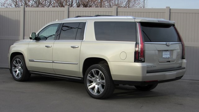 Pre-Owned 2016 Cadillac Escalade ESV Premium 4D Sport Utility in Boise ...