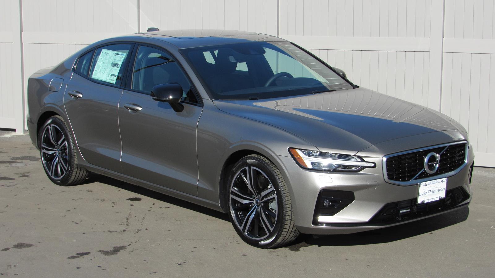 New 2019 Volvo S60 T6 AWD RDesign 4dr Car in Boise
